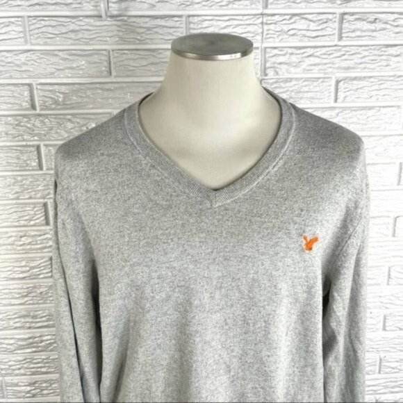 American Eagle Outfitters Classic Fit V-Neck Sweater Grey Orange Size XL - Picture 2 of 6